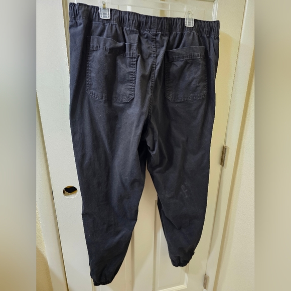 No Boundaries UNISEX Black Joggers XL with Drawstring and Elastic Waistband - Picture 2 of 6